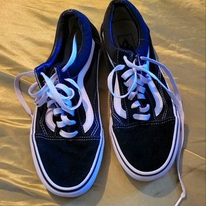 Lace up Vans ⭐LIKE NEW⭐